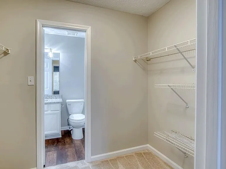 3036 Regal Park Ct — Photo 5