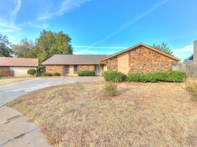 6909 Greenway Dr, Oklahoma City, OK, 73132