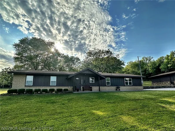 471956 E 1023rd Rd, Muldrow, OK 74948