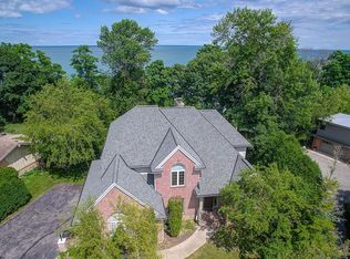 9718 N Lake Dr, Bayside, WI 53217