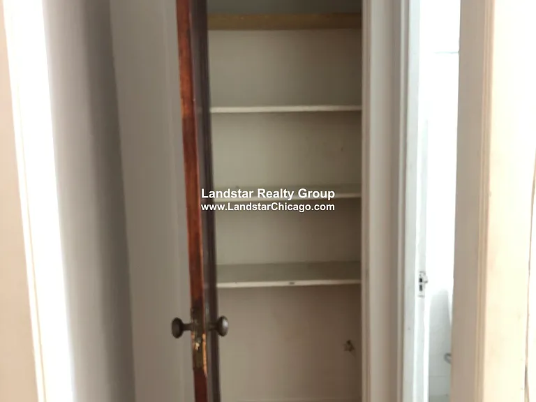 4043 N Mozart St #1E — Photo 4
