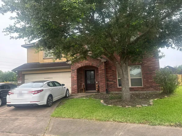 1707 Manchester Crossing Dr, Fresno, TX 77545