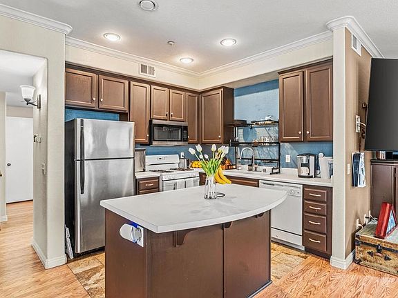 3rd image of 3267 Dehesa Rd Unit 67