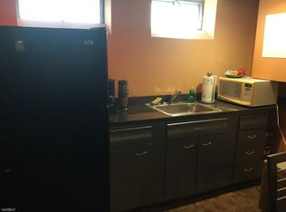 1033 Learidge Rd, Lyndhurst, OH 44124