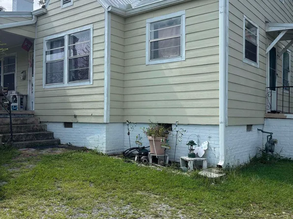 615 Doyle St, Gadsden, AL 35903