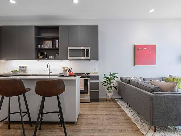 2nd image of 50 Park St #200