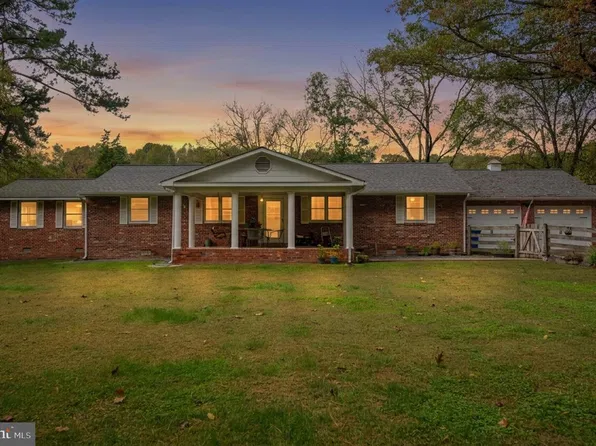 776 Leeland Rd, Fredericksburg, VA 22405
