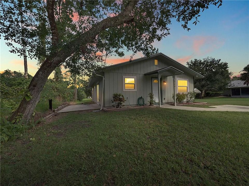 1st image of 6156 6th St