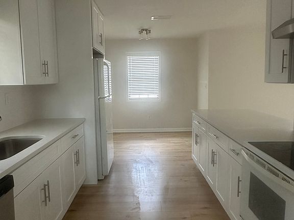 2nd image of 2844 S Shine Ave