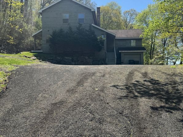 64 Juniper Rd, Bethel, CT 06801