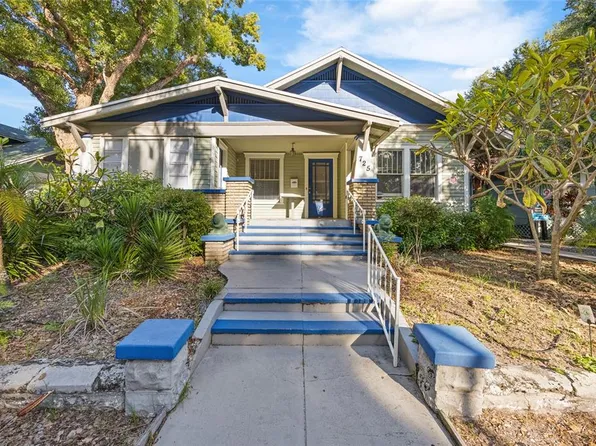 725 8th St N, Saint Petersburg, FL 33701