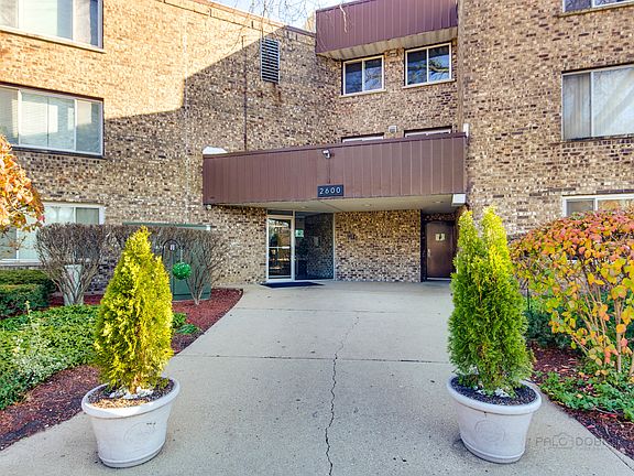 2nd image of 2600 Brookwood Way Dr APT 215A