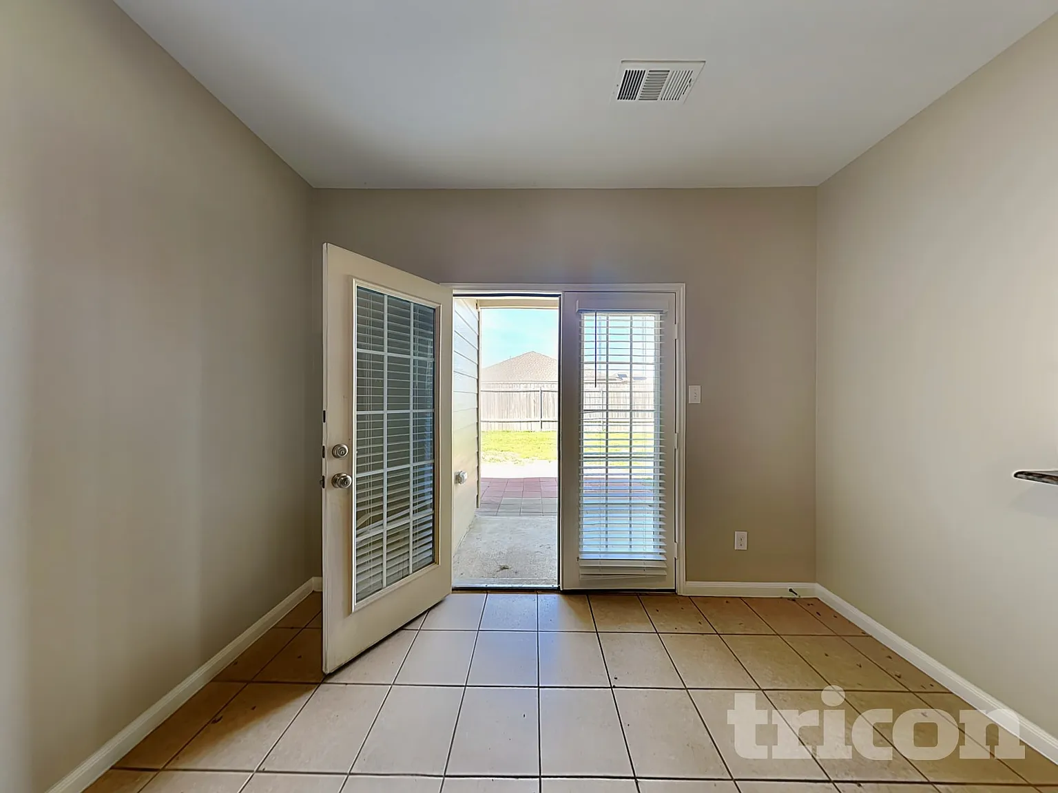 213 Lamont Road Anna TX — Photo 4