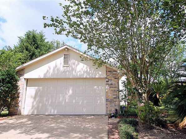 2403 Chimneystone Cir #2403