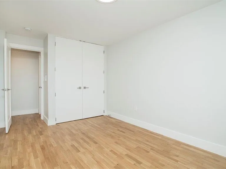 335 Harvard St #2 — Photo 7