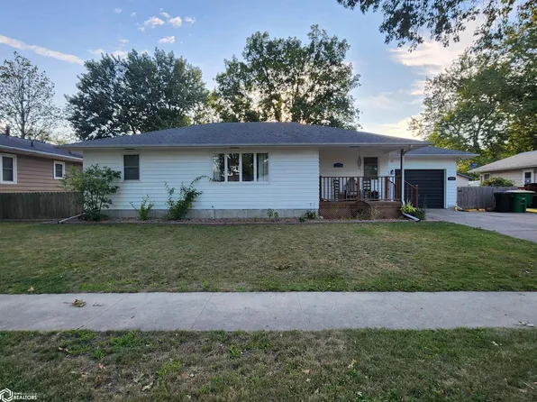 1206 S 4th St, Fairfield, IA 52556