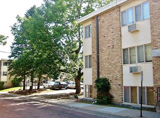 500 2nd St, Excelsior, MN 55331