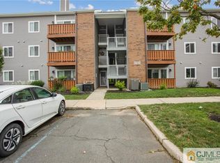 7516 Tamarron Dr, Plainsboro, NJ 08536