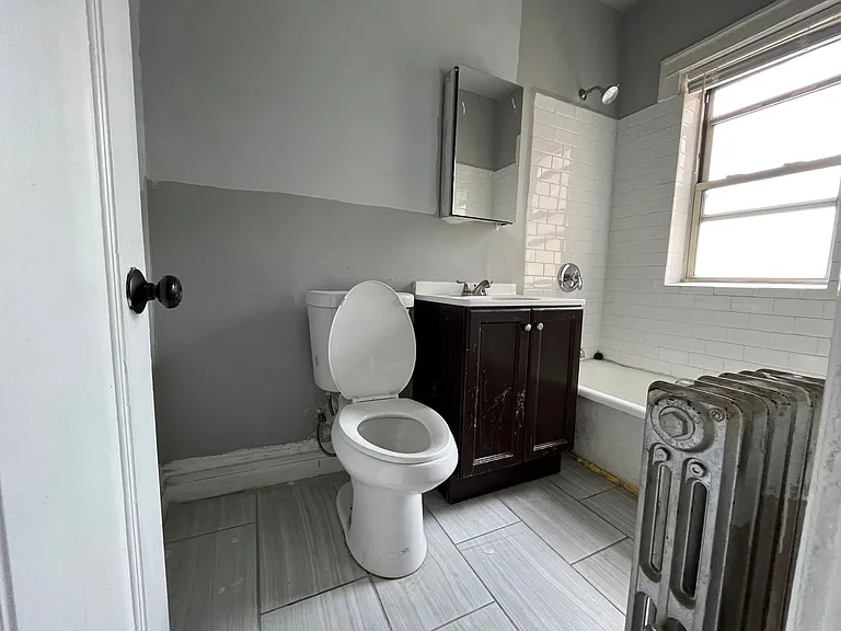 7202-08 S Michigan Ave #67-73 — Photo 8