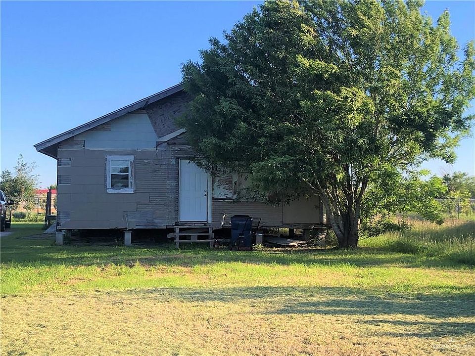 2nd image of 3717 Cherokee Dr