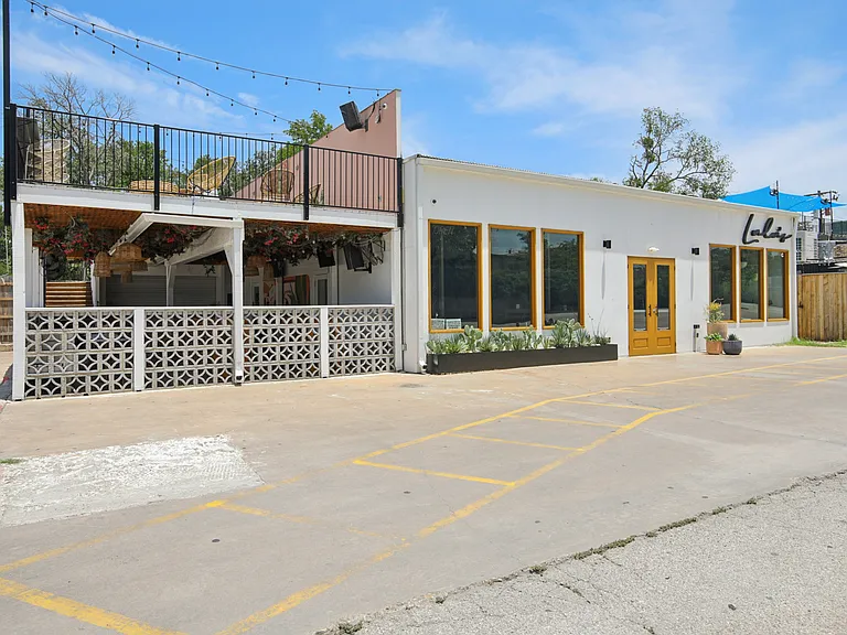 Lulu's South Austin