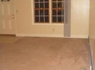 9163 Mary Ellen Rd, Ravenna, OH 44266