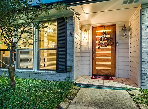 5th image of 2614 Ramblewood Dr