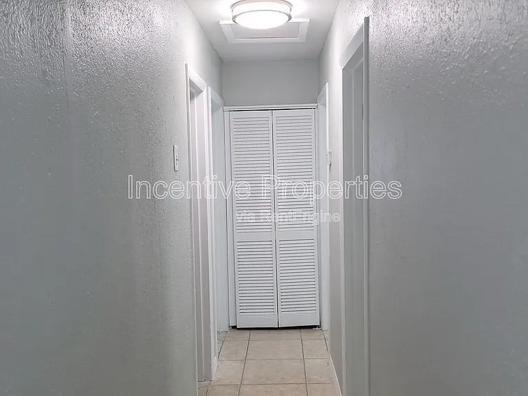 7803 Mandarin Dr — Photo 7