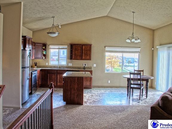 3rd image of 4902 N 165th St