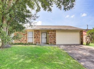 16811 Rapidcreek Dr, Houston, TX 77053