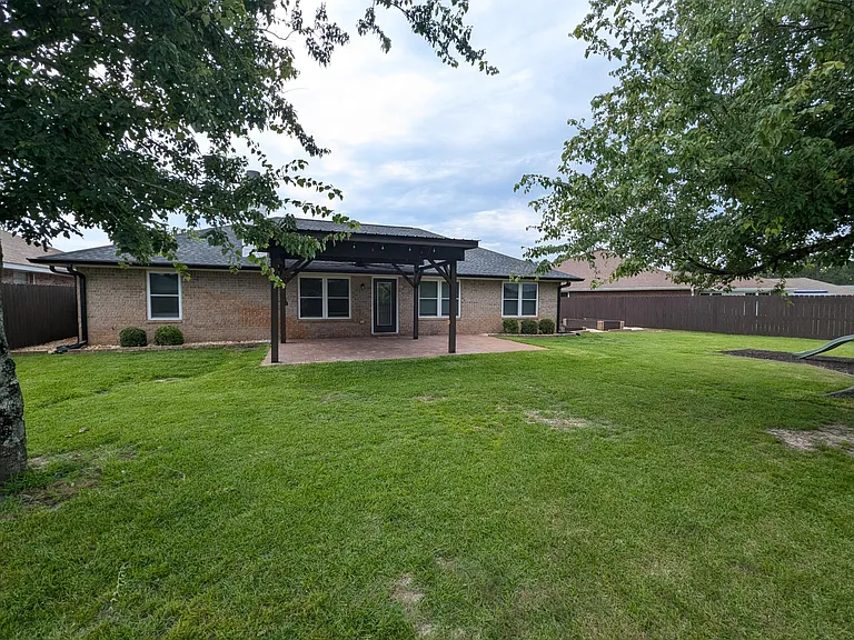 2409 Juneau Ln — Photo 33