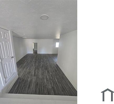 4th image of 4309 N Wall St