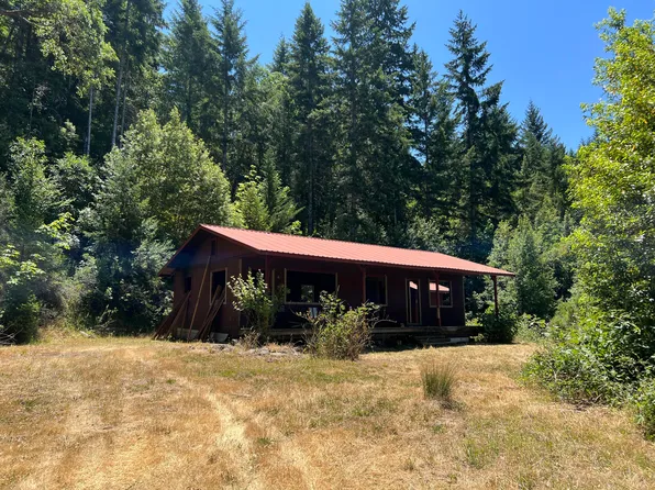 2700 Chezem Rd, Blue Lake, CA 95525