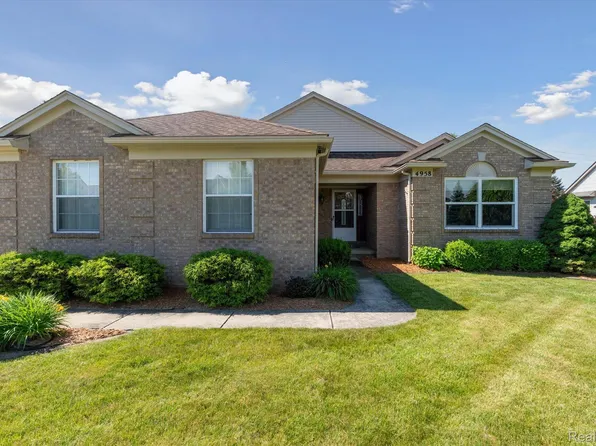 4958 Spring Meadow Dr, Clarkston, MI 48348