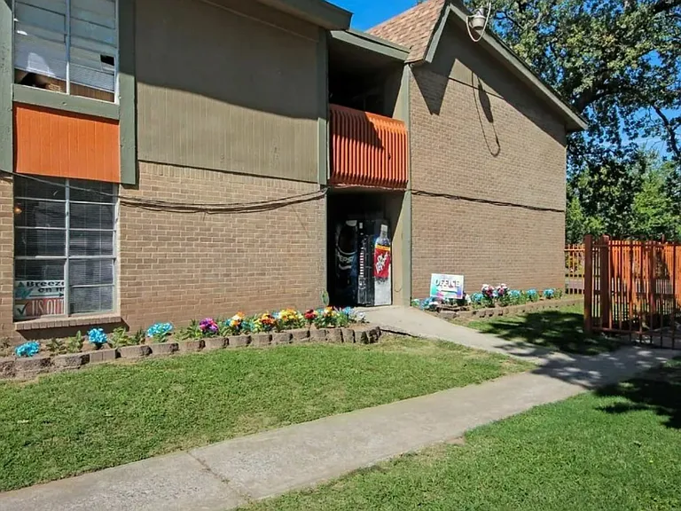 Sonterra Apartments (OK) — Photo 6