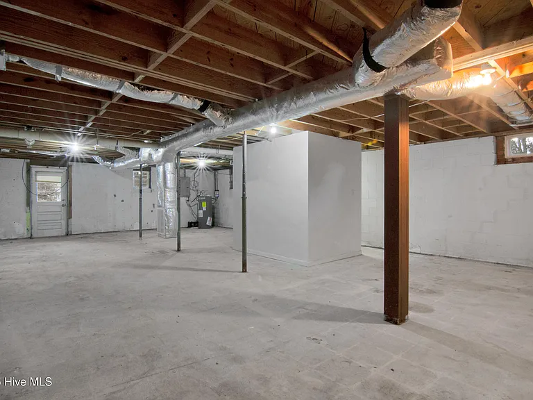 300 Long Acres Dr — Photo 13