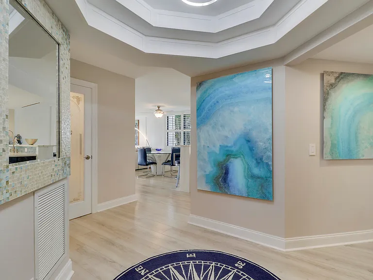 515 Bay Colony Dr N — Photo 29