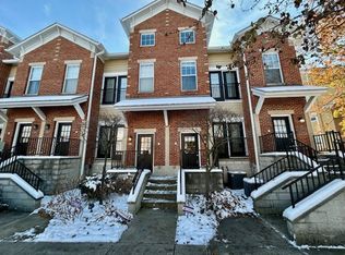 6606 Reserve Dr, Indianapolis, IN 46220