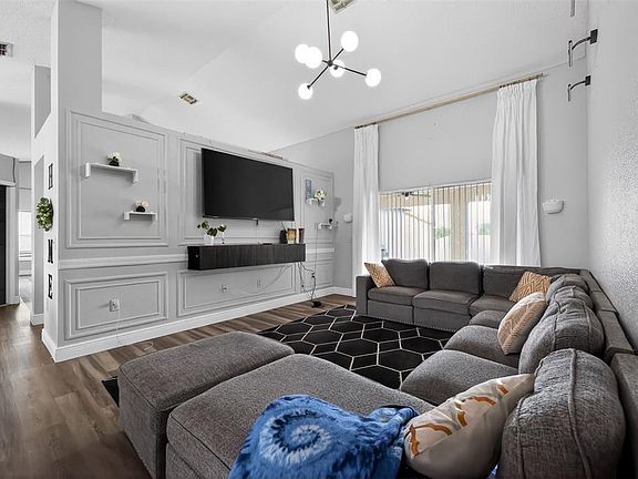 3rd image of 7938 ASHLEY POINTE DRIVE