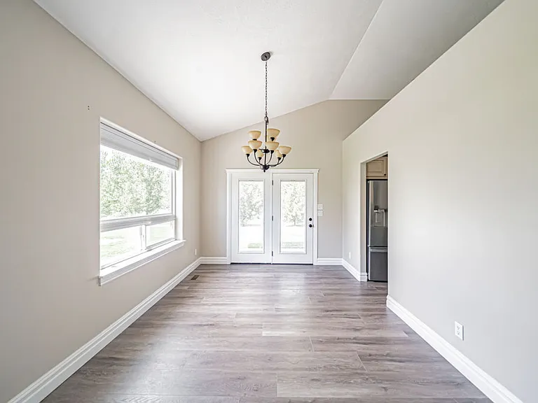 133 N 3762 E — Photo 10