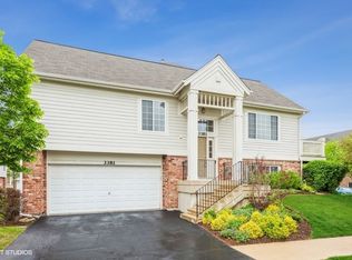 3381 Cameron Dr, Elgin, IL 60124