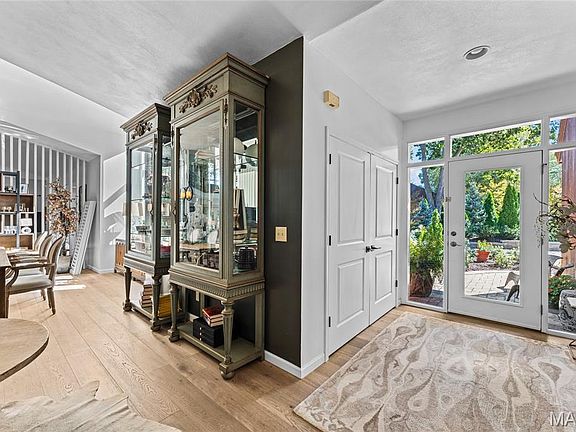 4th image of 18 Tanewood Ct