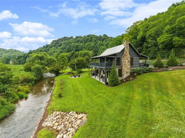 3244 Old US Highway 421, Vilas, NC 28692