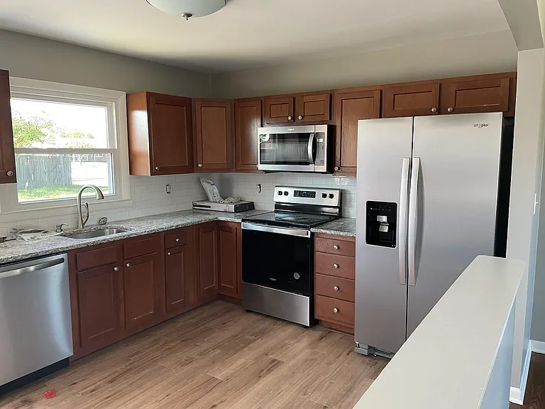452 Kilpatrick Ct — Photo 2