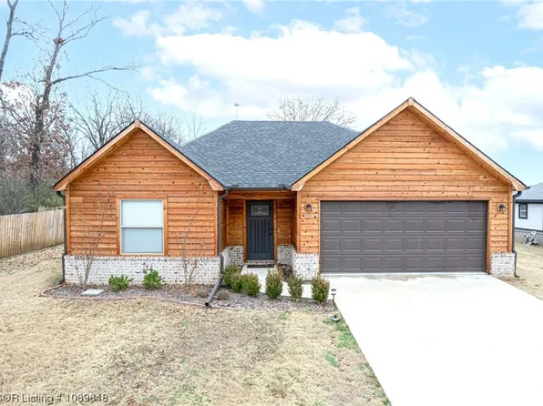 1001 Hugo St, Muldrow, OK 74948