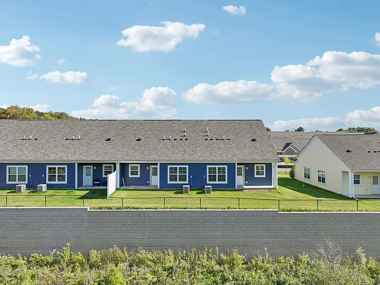 Highland Knolls — Photo 56