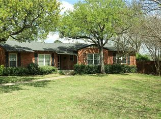 822 Robertson Rd, Grand Prairie, TX 75050