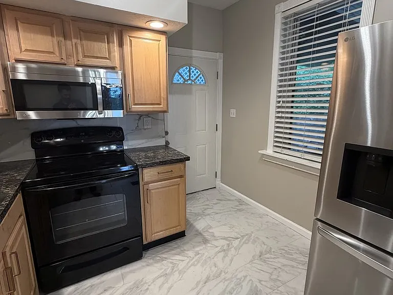620 Arlington Ave #2 — Photo 18