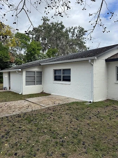 1205 S Dewey St