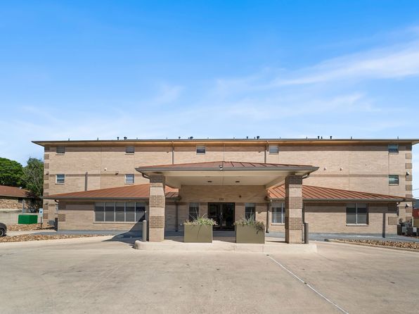 Silvertree Seniors of San Antonio - 62 & Older, 8886 Abe Lincoln, San Antonio, TX 78240